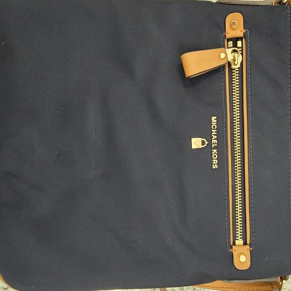 2 for 1 Michael Kors Nylon Backpack and Matching Cross- Body Bag- Navy Blue - Picture 6 of 11